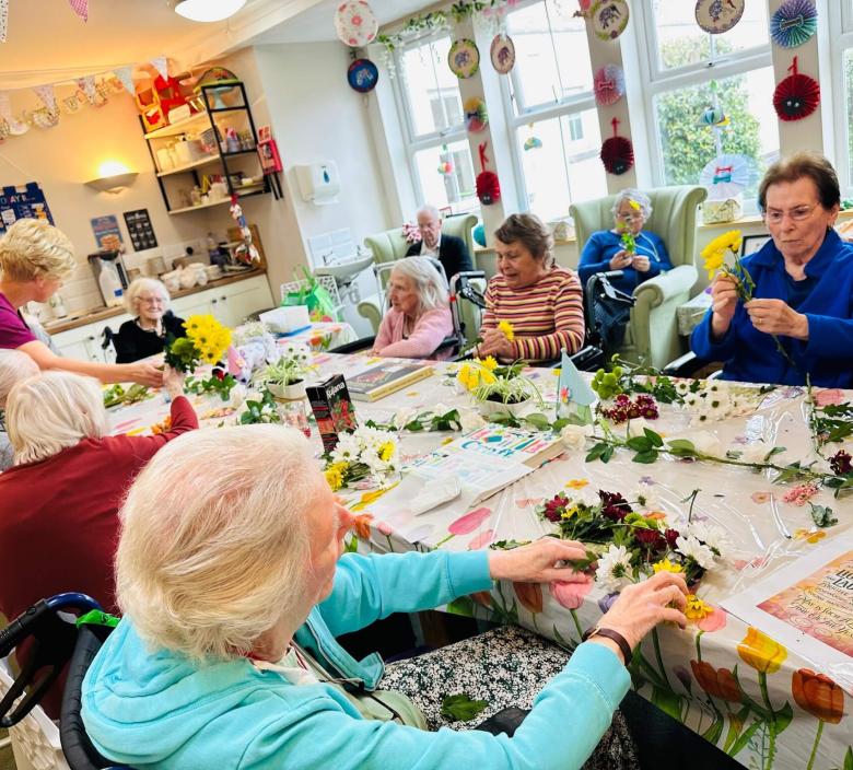 Creating May Day Crowns