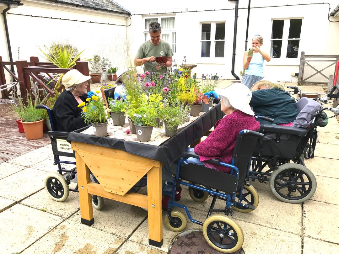 Cedar Lawn Residents gardening with Antony Henn