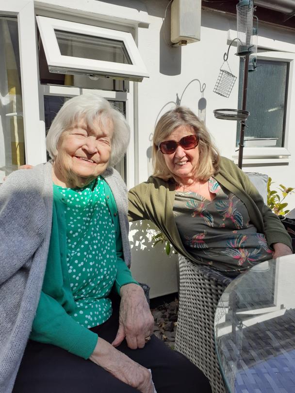 The Grove Gardening Club
