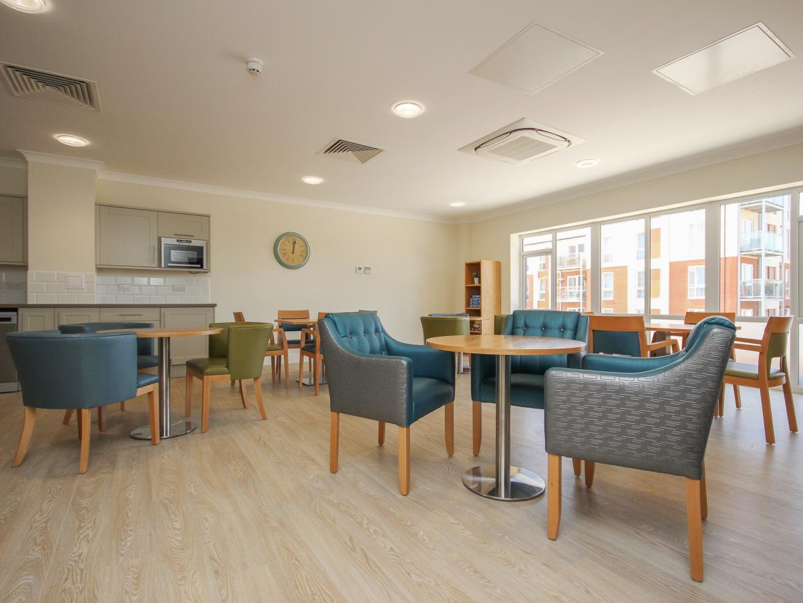 Olive Court 8