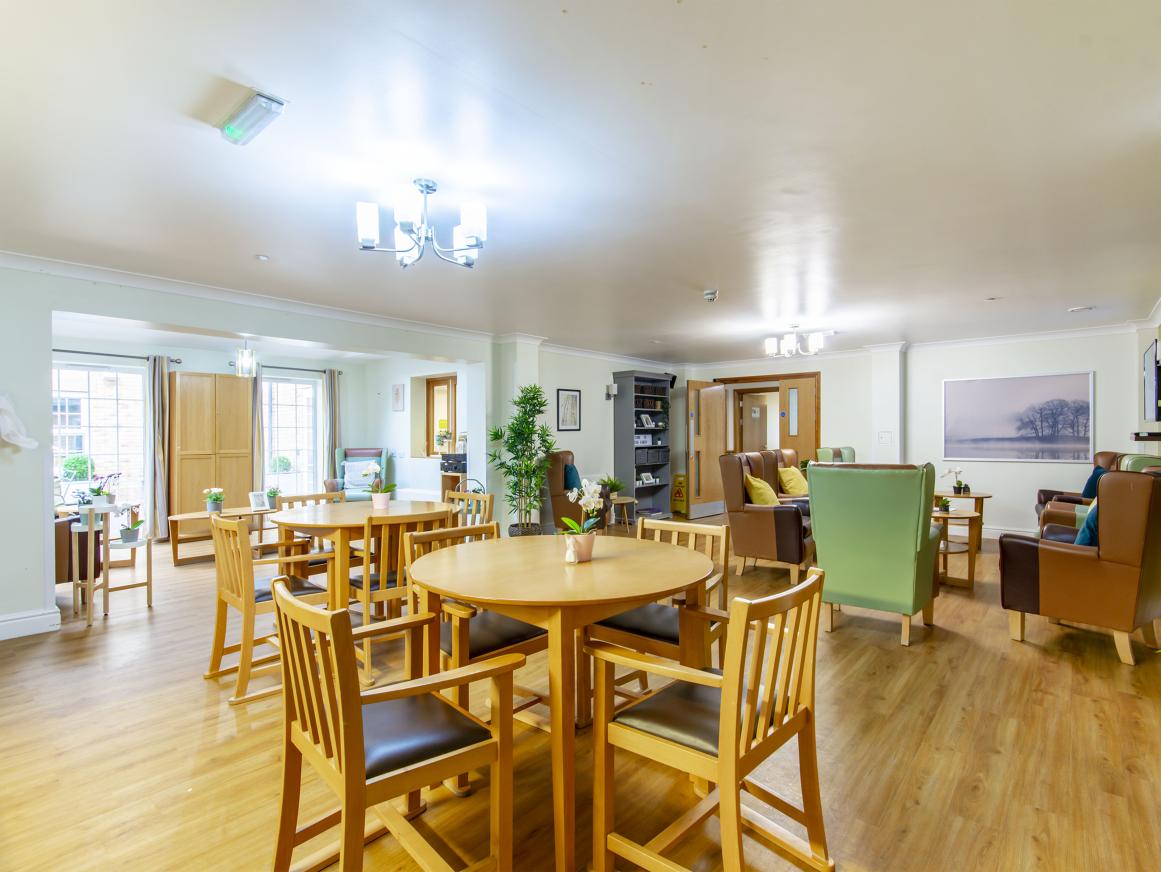 dinning hall blossom field