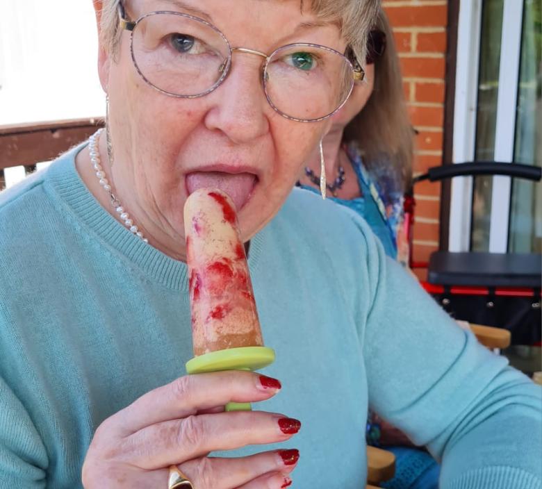 Ice lollies at Waverley Lodge 