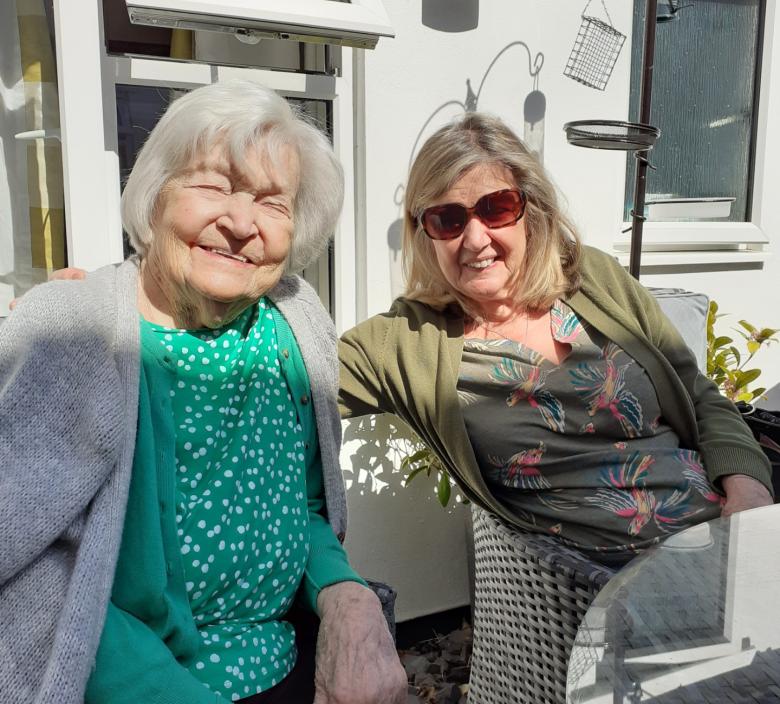 The Grove Gardening Club