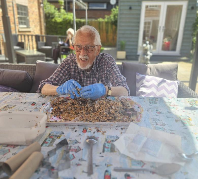 Magdalen resident making treats for wildlife
