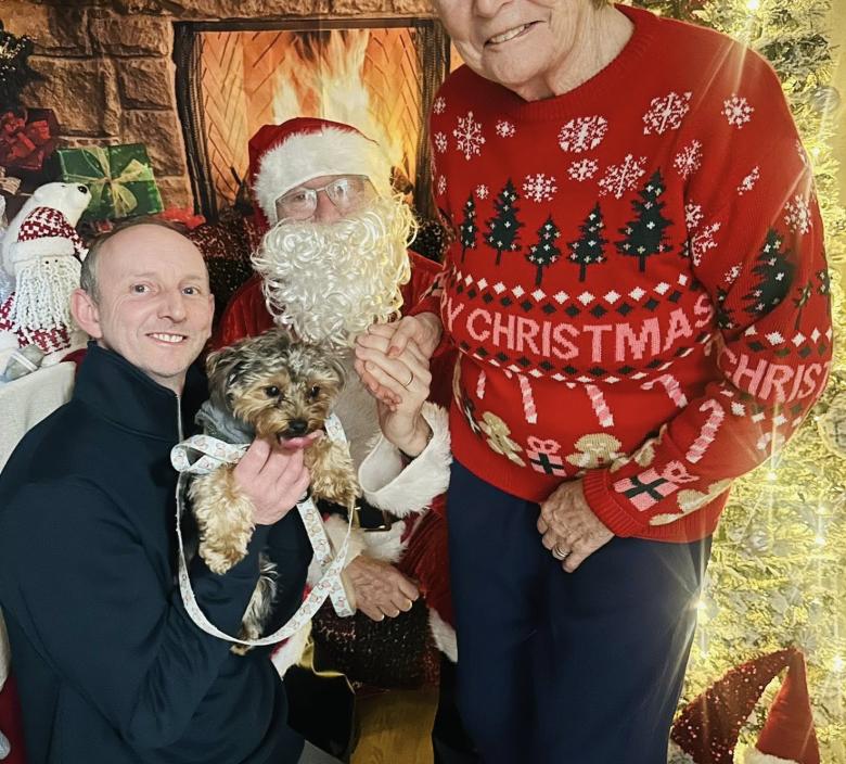 Santa Paws