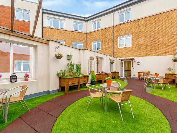 Olive Tree House Residents Outdoor Seating